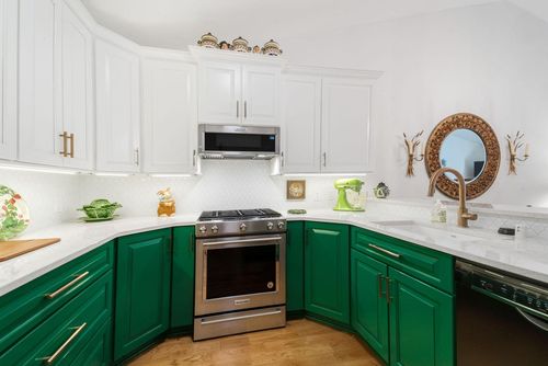 d-2135 Pine Ridge Court, Grafton, WI, 53024 | Card Image