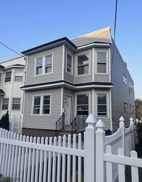 280 Forest St, Kearny, NJ, 07032-3420 | Card Image