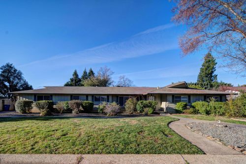 920 Hallmark Dr, Redding, CA, 96001-0149 | Card Image