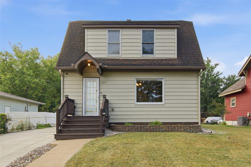 615 W Prospect St, Durand, WI, 54736-1034 | Card Image
