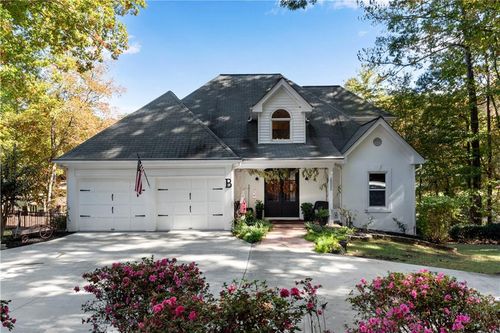 10005 Lakeview Pkwy, Villa Rica, GA, 30180-8659 | Card Image