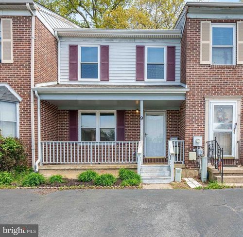 9 Mactavish Ct, NEW CASTLE, DE, 19720-6526 | Card Image