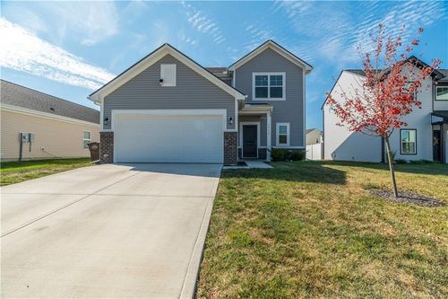 1513 Arrowhead Dr, Piqua, OH, 45356 | Card Image