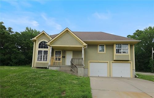 2035 Montgall Avenue, Kansas City, MO, 64127 | Card Image