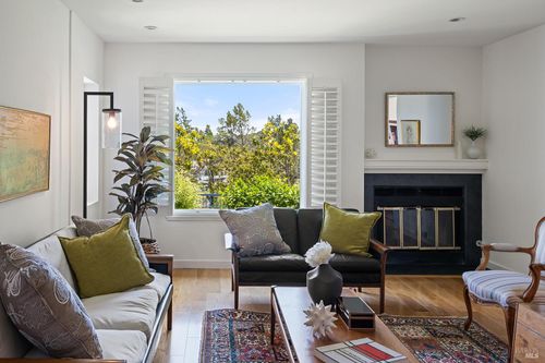 apt-113-100 Thorndale Dr, San Rafael, CA, 94903-4548 | Card Image