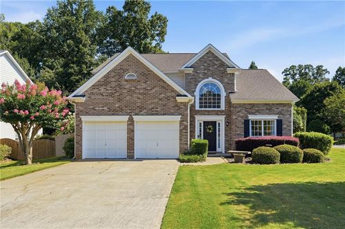 555 Kingsport Dr, Roswell, GA, 30076-0907 | Card Image