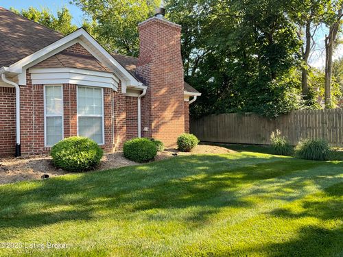 510 Eastgate Village Wynde, Louisville, KY, 40223-4781 | Card Image