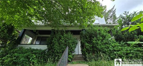 25 River St, Bradford, PA, 16701-2155 | Card Image