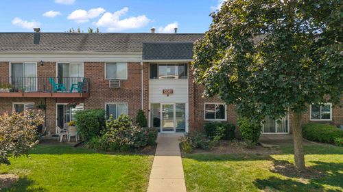 apt-2a-10381 Dearlove Rd, Glenview, IL, 60025-3605 | Card Image