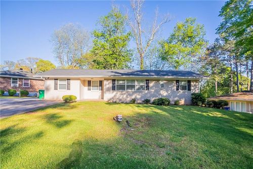 3905 Kirksford Dr, Decatur, GA, 30035-1647 | Card Image