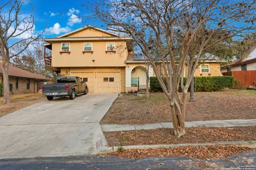 6113 Sun Dial St, Leon Valley, TX, 78238-1542 | Card Image
