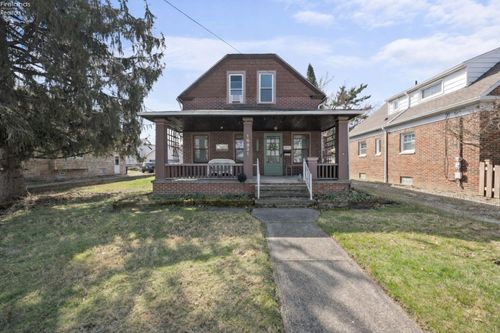 16821 Chatfield Ave, Cleveland, OH, 44111-4230 | Card Image