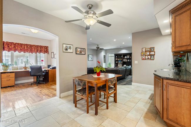 147 Pine Needle Dr, House other with 4 bedrooms, 4 bathrooms and 5 parking in Hampstead NC | Image 21