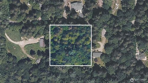28505 Se 67th St, Issaquah, WA, 98027-8881 | Card Image