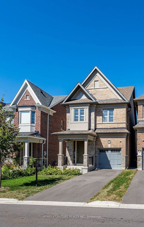 32 Gillivary Dr, Whitby, ON, L1P0C9 | Card Image