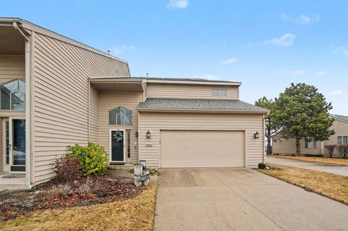 1653 E Harbour Towne Cir, Muskegon, MI, 49441-6409 | Card Image