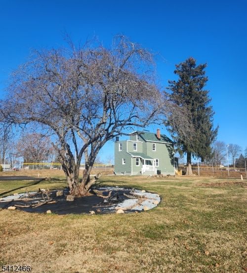 988 Bieher Aly, Phillipsburg, NJ, 08865-3486 | Card Image