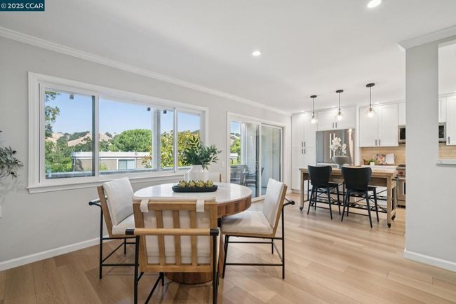APT-4 - 1150 Canyonwood Ct, Condo with 2 bedrooms, 2 bathrooms and 1 parking in Walnut Creek CA | Image 11
