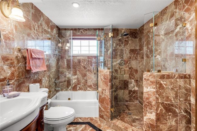 127 - 127 S Layton Dr, House other with 3 bedrooms, 2 bathrooms and null parking in Long Key FL | Image 34