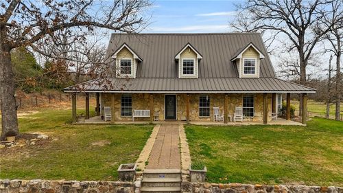 13588 N Us Highway 75, Buffalo, TX, 75831-8250 | Card Image