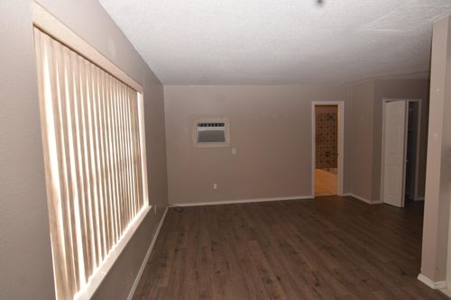 unit-133-2800 Vail Ave Se, Albuquerque, NM, 87106-3135 | Card Image