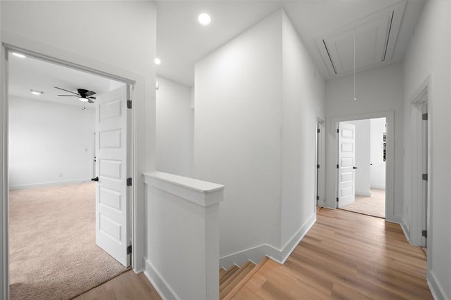 2nd Floor Landing | Image 27