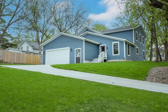 320 7 Th St W, House other with 4 bedrooms, 3 bathrooms and null parking in Hastings MN | Image 52