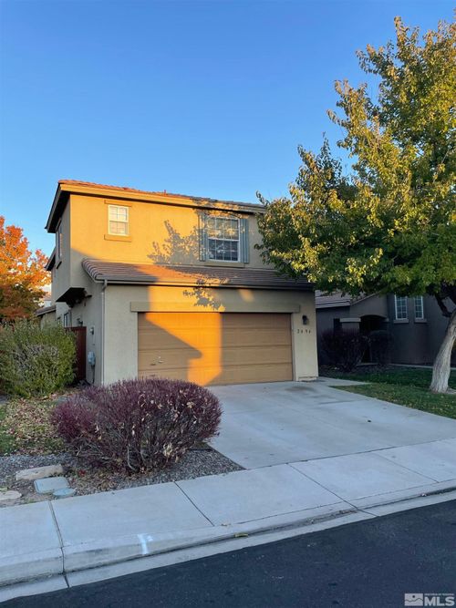 2494 Roman Dr, Sparks, NV, 89434-2112 | Card Image