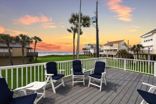 4211 Long Tom Ct, Galveston, TX, 77554-1524 | Card Image
