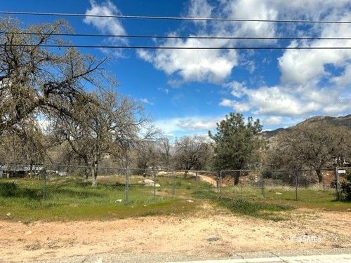 1711 Bodfish Canyon Rd, Bodfish, CA, 93205 | Card Image