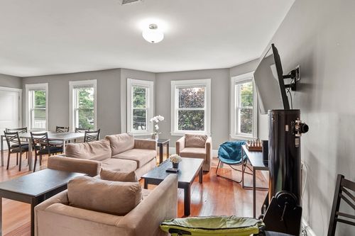 apt-2-139 Adams St, Waltham, MA, 02453-3986 | Card Image