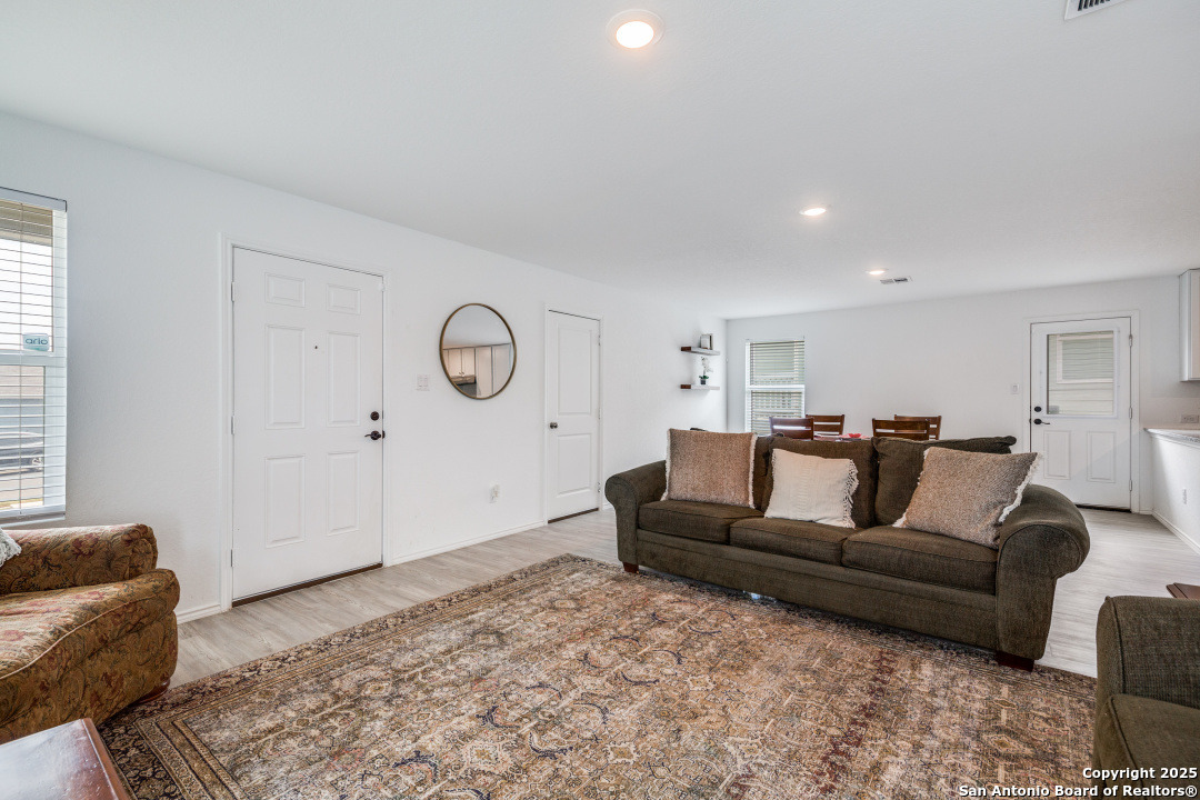 Residential Lease in Converse 4