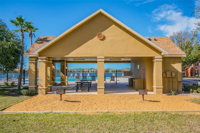 9740 - 9740 Lake Chase Island Way, Condo with 2 bedrooms, 2 bathrooms and null parking in TAMPA FL | Image 27