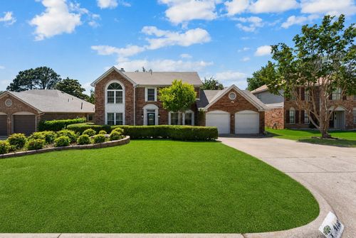 4138 Mapleridge Dr, Grapevine, TX, 76051-6550 | Card Image
