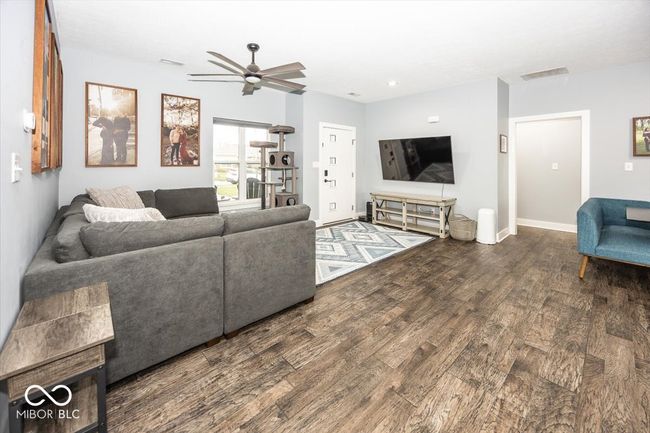 694 Sobota Way, House other with 3 bedrooms, 2 bathrooms and null parking in Trafalgar IN | Image 6