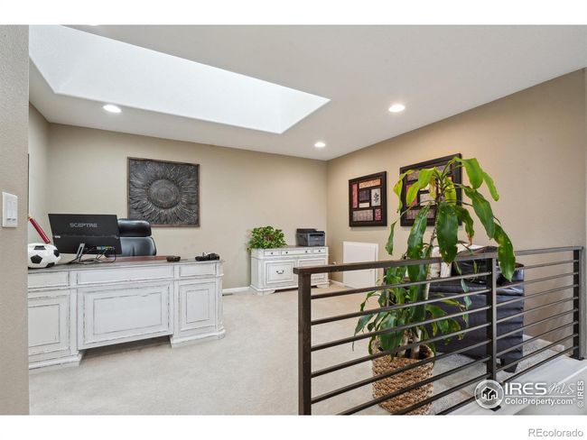 Loft/office with skylight | Image 19