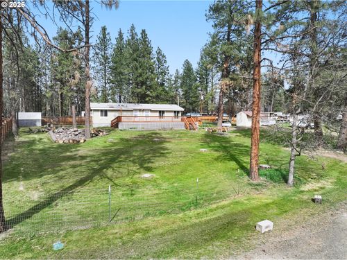 39 N Eagle Point Rd, Tygh Valley, OR, 97063-9756 | Card Image