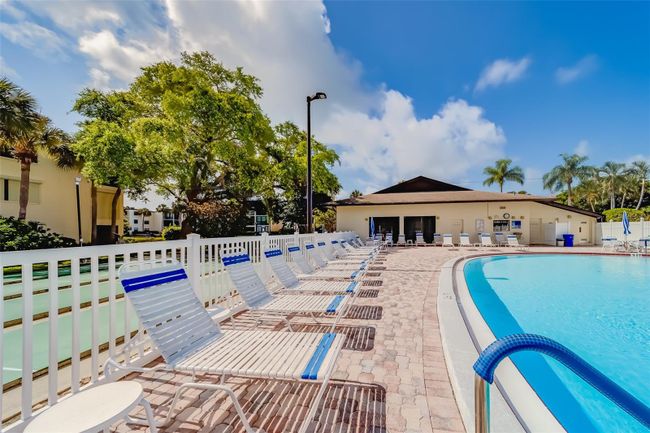 APT-8326 - 14255 Rosemary Ln, Condo with 2 bedrooms, 2 bathrooms and null parking in LARGO FL | Image 40