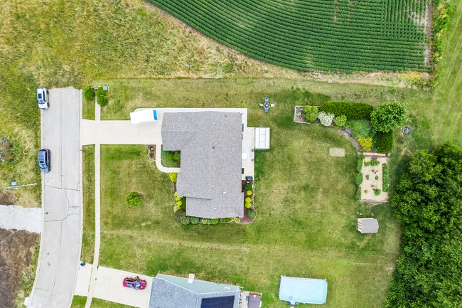 20 Boulder Dr, House other with 3 bedrooms, 3 bathrooms and 2 parking in Carlock IL | Image 40