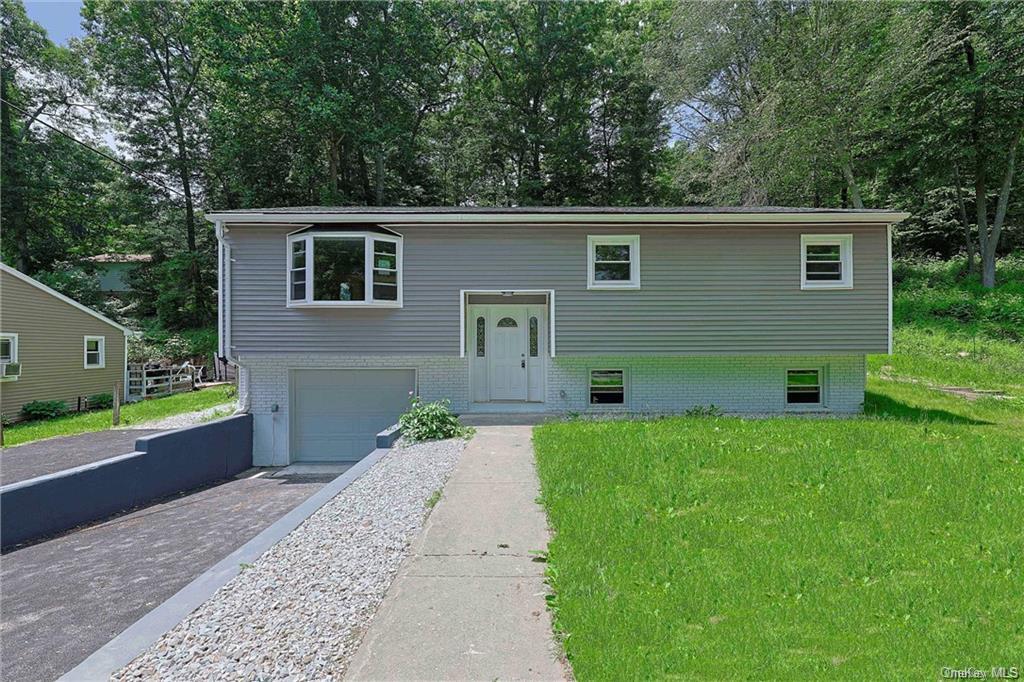 Preston Pl, Patterson, NY 12563