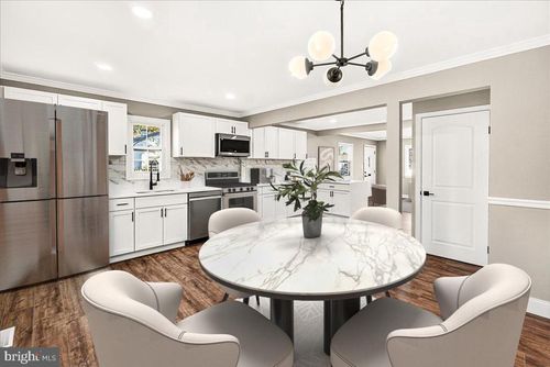 807 Montclaire Ave, FREDERICK, MD, 21701-4510 | Card Image