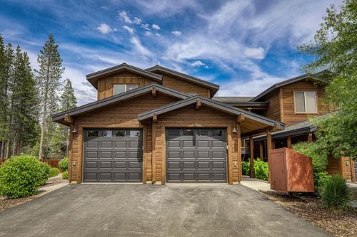 2-11679 Mcclintock Loop, Truckee, CA, 96161 | Card Image