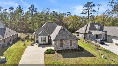 30620 Blue Wing Crst, Springfield, LA, 70462-8741 | Card Image