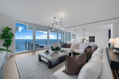apt-717-9111 Collins Ave, Surfside, FL, 33154-3169 | Card Image