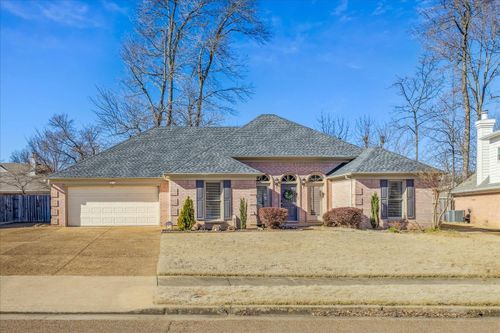 6894 Hedgewood Ln, Bartlett, TN, 38135-3516 | Card Image