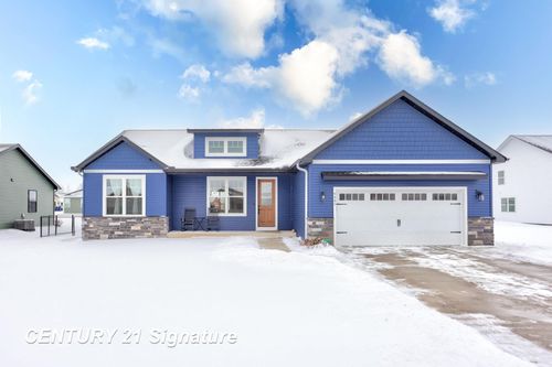 8442 Oakhill Drive, Tittabawassee Township, MI, 48623 | Card Image