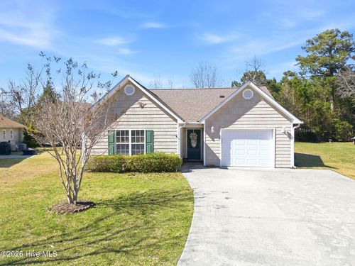 111 Bay Tree Cir, Hampstead, NC, 28443-2410 | Card Image