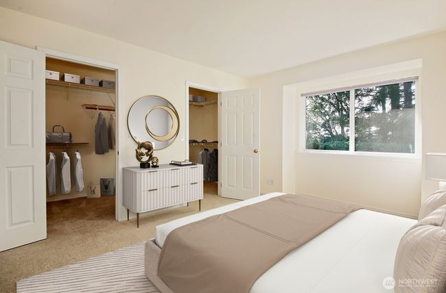 Primary Bedroom - Main Floor | Image 15