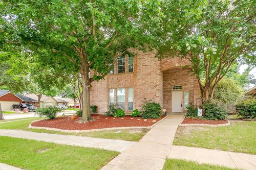 4426 Shady Elm Dr, Mansfield, TX, 76063-5588 | Card Image