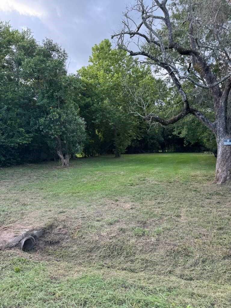Land in Beaumont 3